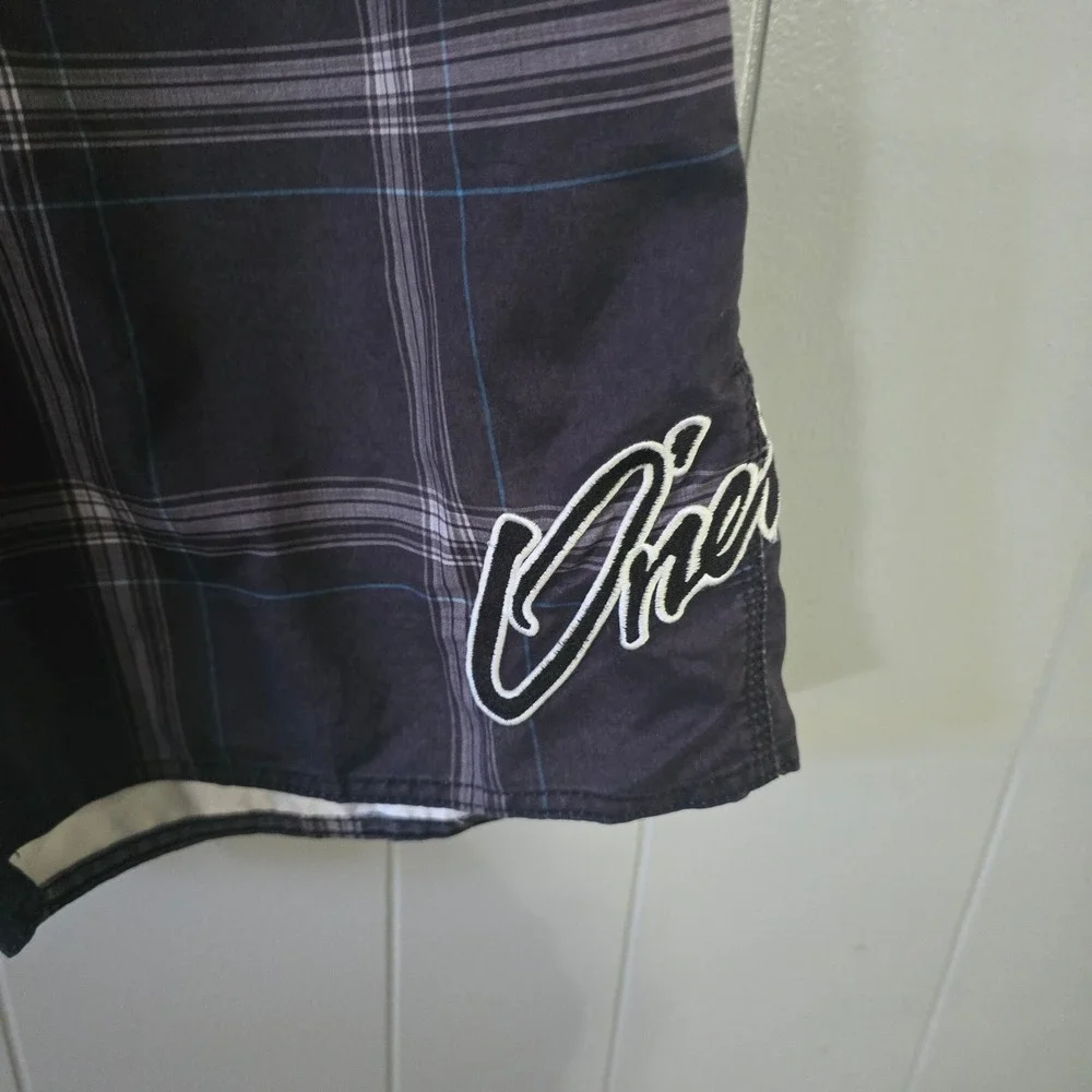O'Neill Board Shorts Mens 36‎ Black Plaid Cargo Pocket Embroidered Logo Surf